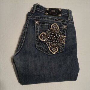 Miss Me Signature Straight Embellished Jeans Size 28 JP7556T